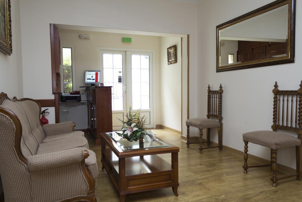 Hostal Dulcinea Esquivias Exteriör bild